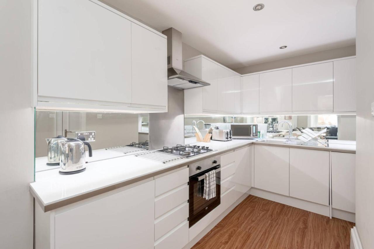Silver Lining - Luxury Apartments Near Holyrood Palace 爱丁堡 外观 照片